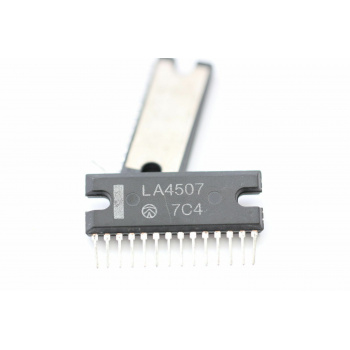 LA4507 ROCKWELL INTEGRATED CIRCUIT NOS(New Old Stock) 1PC. C527BU5F220217