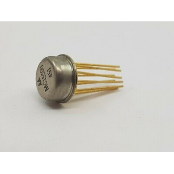 MC1550G GOLD MOTOROLA INTEGRATED CIRCUIT NOS New Old Stock 1PC C53U2F111219