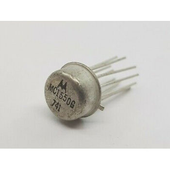 MC1550G MOTOROLA INTEGRATED CIRCUIT NOS New Old Stock 1PC C53U2F111219