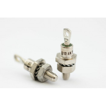 S12 AN20 TRANSISTOR NOS( New Old Stock ) 1PC. C223U5F260314