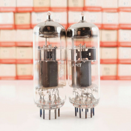 69 X ECL80 TELEFUNKEN TUBE. SIEMENS UND HALSKE PRODUCTION. 3 MICAS.  CT  ENA