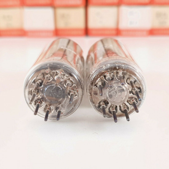 69 X ECL80 TELEFUNKEN TUBE. SIEMENS UND HALSKE PRODUCTION. 3 MICAS.  CT  ENA