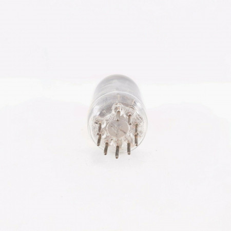 1 X 12AT7 TUBE. RAYTHEON BRAND. BLACK PLATES. TILTED GETTER.  CL  ENA