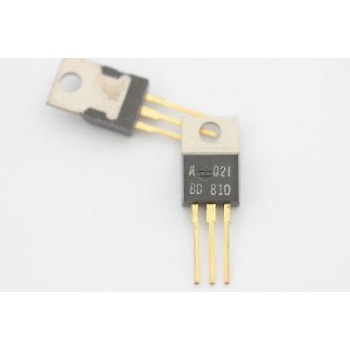 BD810 GOLD MOTOROLA TRANSISTOR NOS( New Old Stock ) 1PC. C466U23F280416