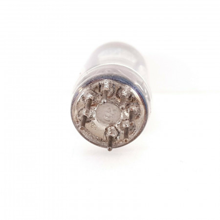 1 x 6BJ6 GENERAL ELECTRIC TUBE. NOS/NIB. CB36