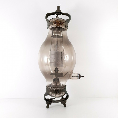 1 x TA4/250 PHILIPS FOR COLLECTOR´S TUBE. BROKEN FILAMENT, NOT WORKING. CB361