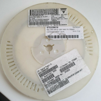 10 x 6.19R 1/4W 1% 100PPM SMD VISHAY RESISTOR. (R239) CA393U3500F130721