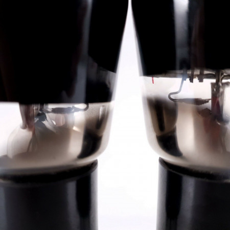 2 X CV834 / 5B/300B STC TUBE. BLACK PLATES. 1940s PRODUCTION. NOS/NIB. AD  ENA