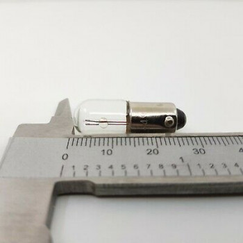  49 /49 FUSE LAMP BULB FOR US ARMY 600A HICKOK TUBE TESTER . 1PC.  RCA30-2