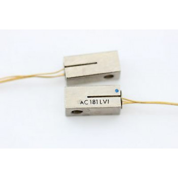 AC181LVI TRANSISTOR GOLD (New Old Stock ) 1PC. C524BU1F140318