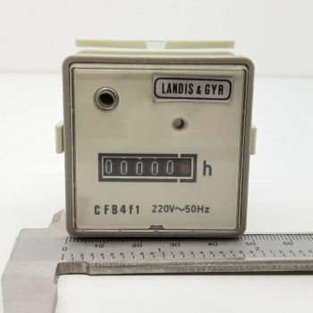 CONTADOR HORAS ELECTROMECANICO ELECTROMECHANICAL HOUR COUNTER 220V 50HZ CFB4f1