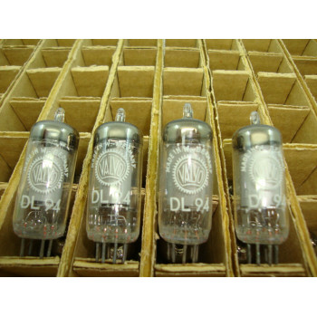 DL94 - 3V4 VALVO TUBE. NOS TUBE. 1950´S D GETTER.  RC38