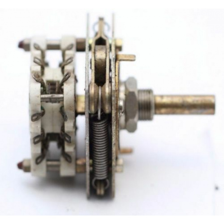 ROTARY CONMUTATOR 2 COOKIES 12 CIRCUITS 3 POSITIONS NOS 1PC. CA327U2F050717