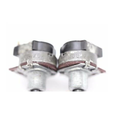 POTENTIOMETER CEDE 470K OHM LOG W ON/OFF NOS 1PC. CA157U74F190820