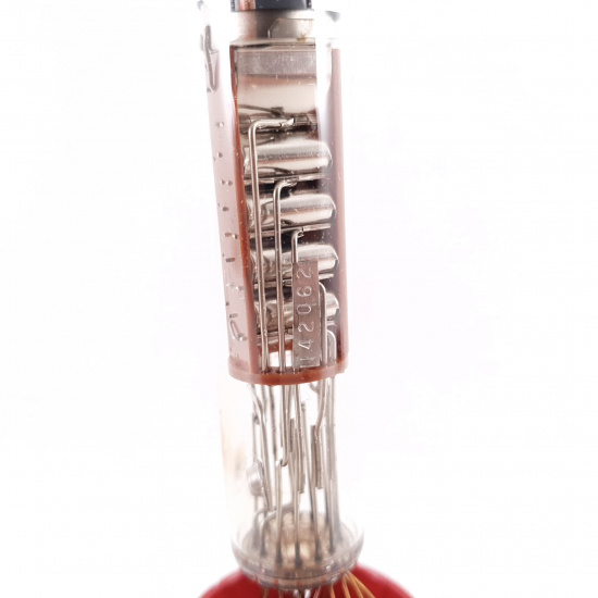 1 X 4886 RCA TUBE. NOS. 5. CH60