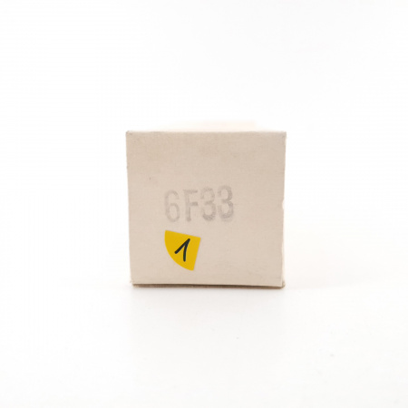 1 X 6F33 EDISWAN TUBE. NOS. BLACK PLATES. SMOKED GLASS. COPPER RODS. 1. CH64