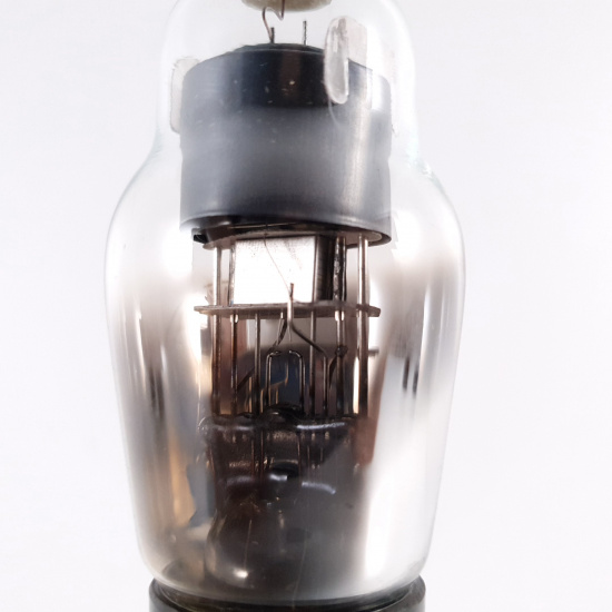 1 X 6B8G TORVAC TUBE. NOS. BLACK...