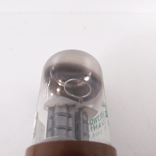1 X 6SL7WGT SYLVANIA TUBE. BLACK...