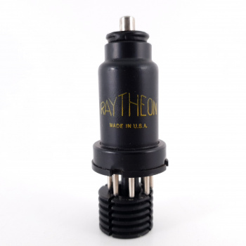 1 X 6B8 RAYTHEON TUBE. NOS.... 2