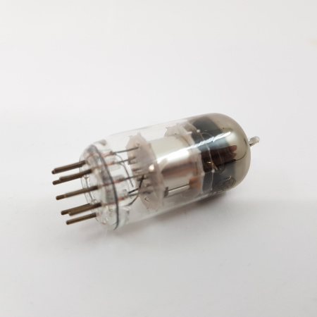1 X 5879 RCA TUBE. RCB167