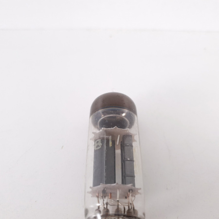 1 X 6CS7 FIVRE TUBE. BLACK PLATES. COPPER RODS. 87/106%. 35. CH70