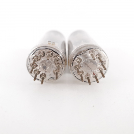 2 X PL84 MINIWATT TUBE. COPPER RODS. MATCHED PAIR. 62/62mA. 1. CH71