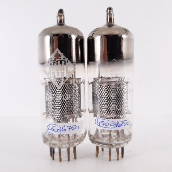 2 X EF800 TELEFUNKEN TUBE. MESH PLATE. MATCHED PAIR. 1. CH73