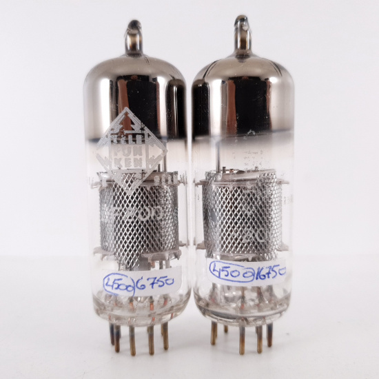 2 X EF800 TELEFUNKEN TUBE. MESH PLATE. MATCHED PAIR. 1. CH74