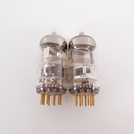 2 X E88C / 8255 SINGLE TRIODE MINIWATT TUBE. 1960s PHILIPS PROD. 3M. GOLD PIN. SQ. 84/83%. 7. CH78