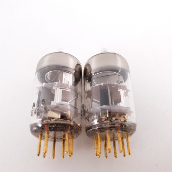 2 X EC88 MAZDA TUBE. 1960s VALVO...