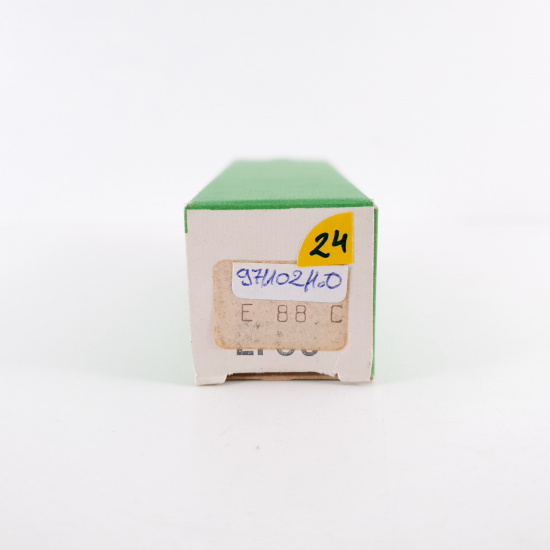 1 X E88C / 8255 SINGLE TRIODE MULLARD...