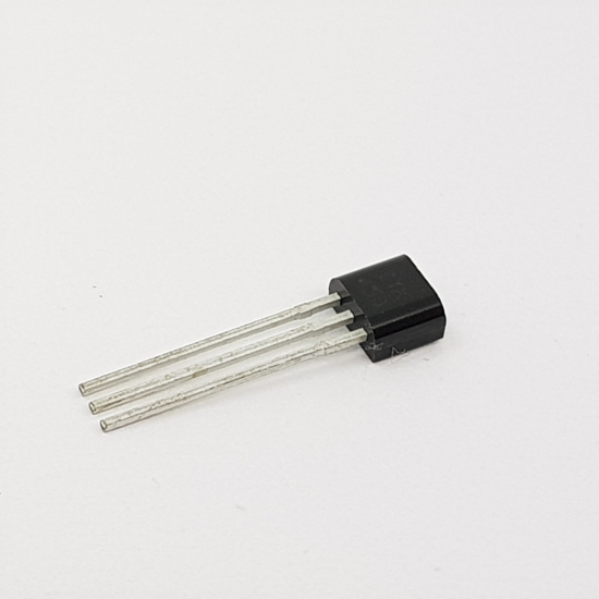 ZTX450 TRANSISTOR New Old Stock.1PC. C7AU15F200422