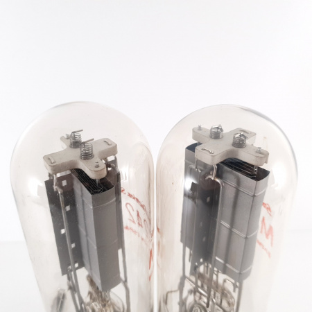 2 X 4242A TUBE. 4242A MARCONI STC. METAL BASE. 111/115% NOS/NIB MATCHED PAIR 1