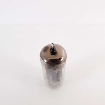 1 X 6DE7 RCA TUBE. 1960s PRODUCTION. SOLID GETTER. 1. CH81