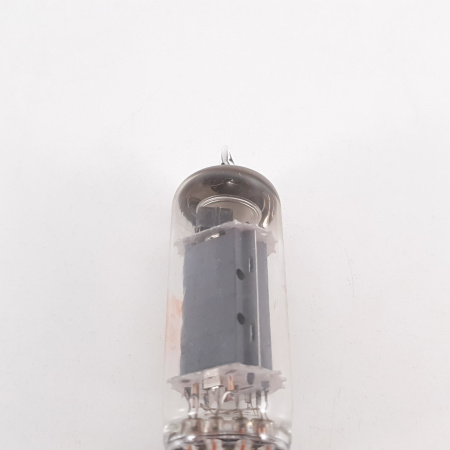1 X 6DE7 RCA TUBE. SOLID GETTER. 1. CH81