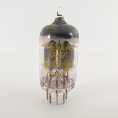 1 X EAA91 TESLA TUBE. SOLID GETTER. 4. CH81