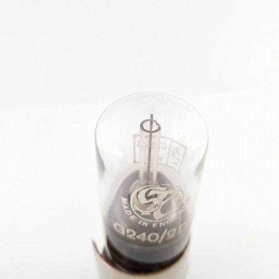 1 X G240/2D STC TUBE. BROKEN BASE. NOS / NIB. CB346