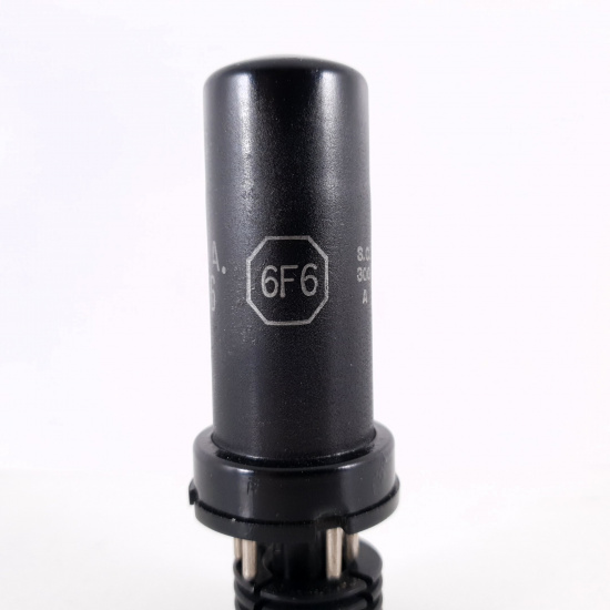 1 X 6F6 / VT-66 RCA TUBE. 118%. 2. CH82