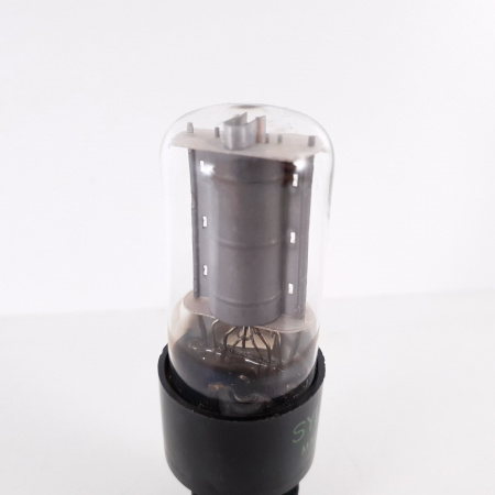 1 X 6F6GT SYLVANIA TUBE. SOLID GETTER. COPPER RODS. 97%. 6. CH82