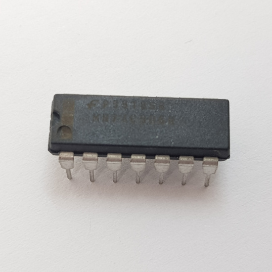 1 X MM74C906N SIGNETICS INTEGRATED CIRCUIT NOS. C194U12F201022