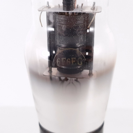 1 X 6F6G SYLVANIA TUBE. BLACK PLATES. SOLID GETTER. ENGRAVED LOGO. 11. CH82