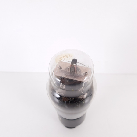 1 X 6F6G SYLVANIA TUBE. 1940s PROD. BLACK PLATES. SOLID GETTER. 82%. 13. CH82