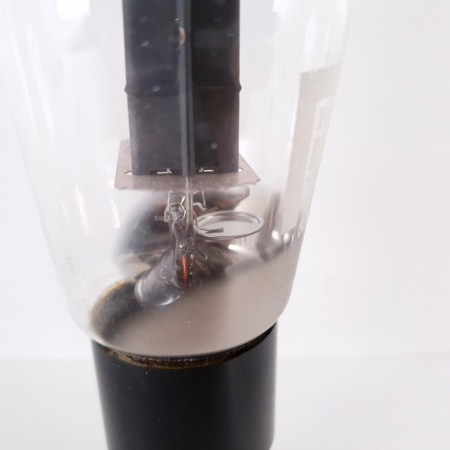 1 X 5Z3 PINNACLE TUBE. SOLID GETTER. 14. CH82