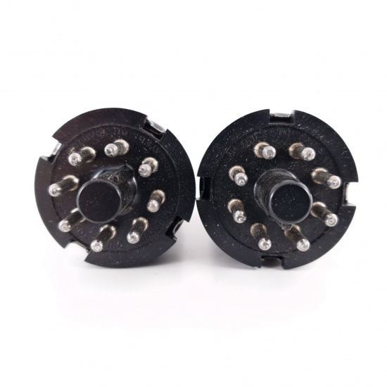 2 X 6SJ7 RCA TUBE. 1970s PRODUCTION....