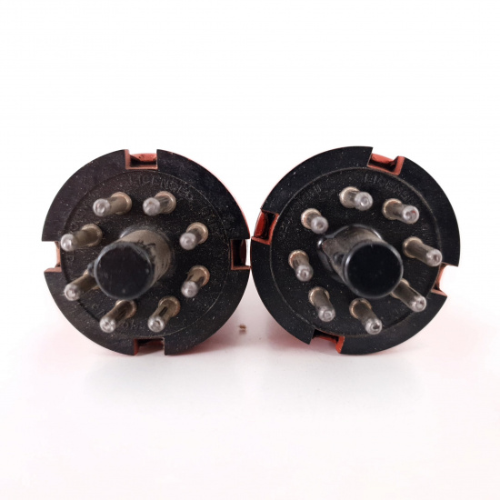 2 X 6AB7 MULLARD TUBE. 81/98% PAIR....