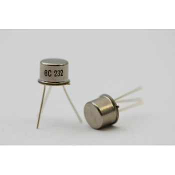 BC232 GOLD TRANSISTOR. NOS....