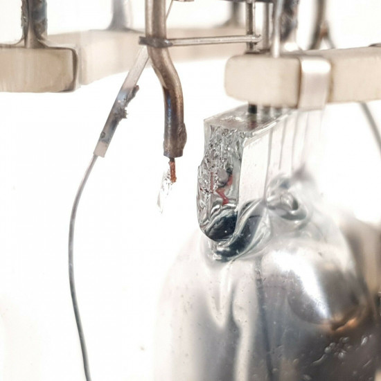 4 X CV57 GEC MARCONI. METAL BASE. NOS/NIB. CM  ENA