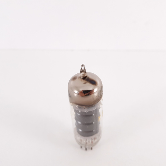 1 X 6AQ5 HEINTZ & KAUFMAN TUBE. BLACK...