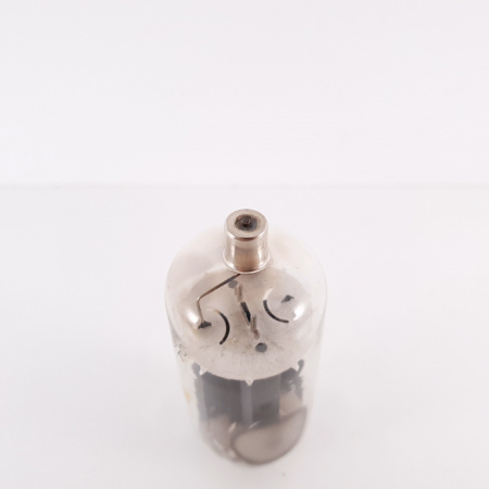 1 X 6LF6 SYLVANIA TUBE. DUAL HALO GETTER. 1. CH90