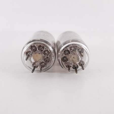 2 X EF92 MULLARD TUBE. CHROME PLATES. SQUARE GETTER. 108/107%. 4. CH91